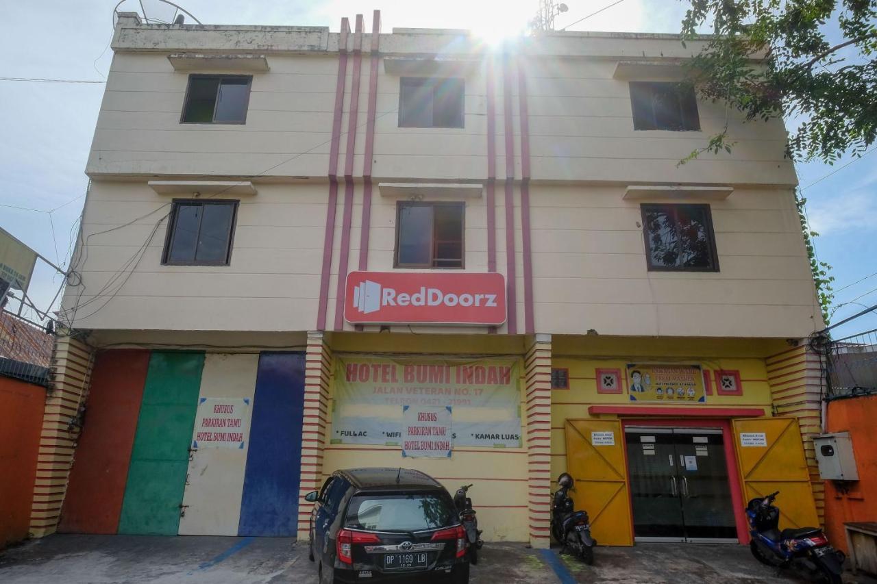Reddoorz Near Pelabuhan Nusantara Parepare Exterior photo